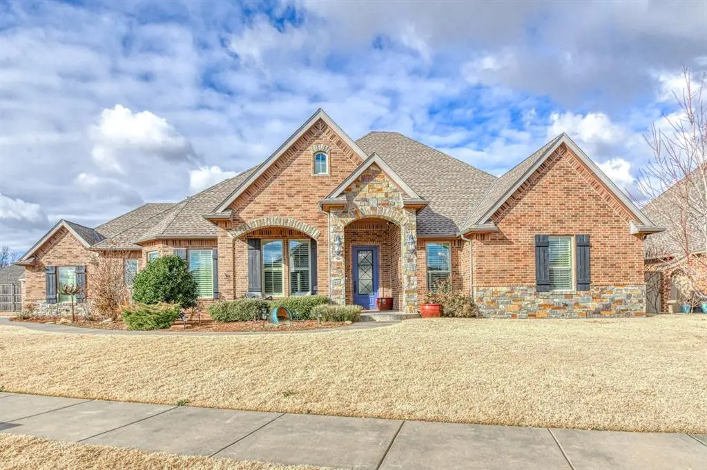 2233 War Eagle Lane, Yukon, OK 73099 - Image #1
