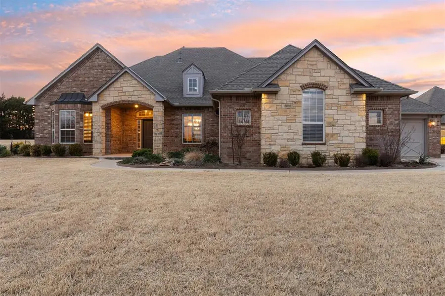 7351 Falcon Ridge, Edmond, OK 73034 - Image #2