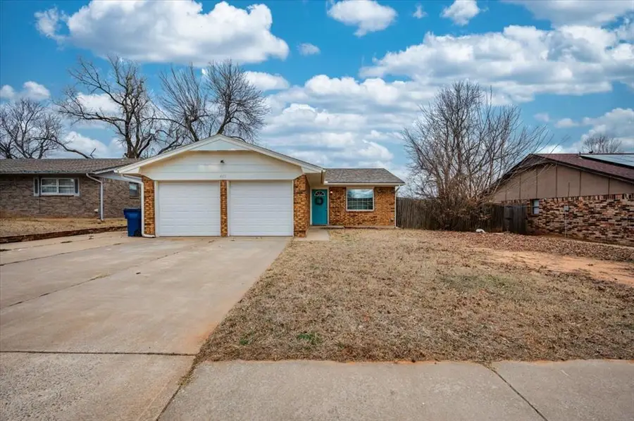 405 W Hillcrest Drive, Mustang, OK 73064 - Image #2