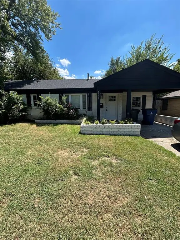 2116 Westchester Drive, The Village, OK 73120