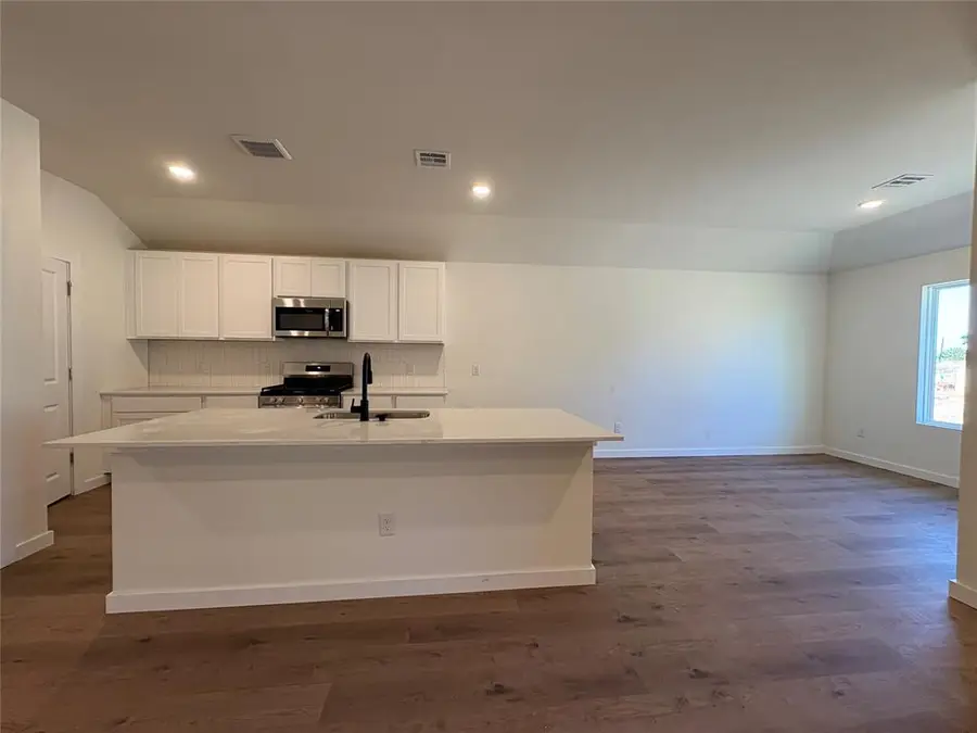 3112 Pennington Street, Harrah, OK 73045 - #3