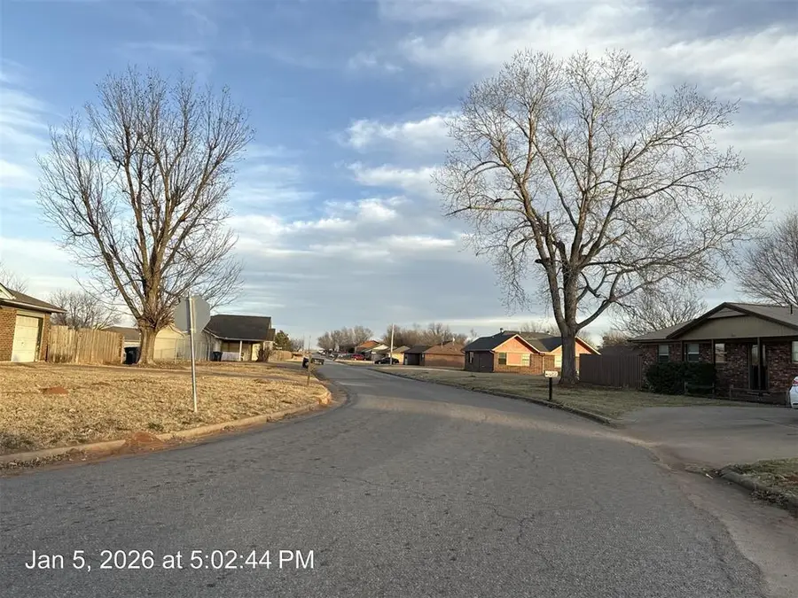 202 Redbud Drive, Anadarko, OK 73005 - Image #3