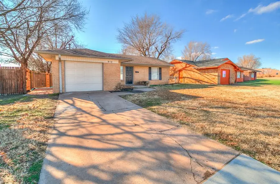 912 NE Katherine Place, Oklahoma City, OK 73114 - Image #2