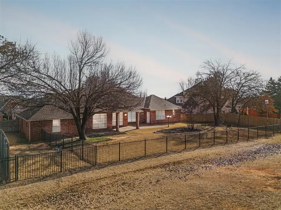 1117 Outabounds Drive, Edmond, OK 73034 - Image #3