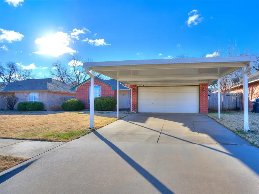 1124 NE 8th Street, Moore, OK 73160 - Image #2
