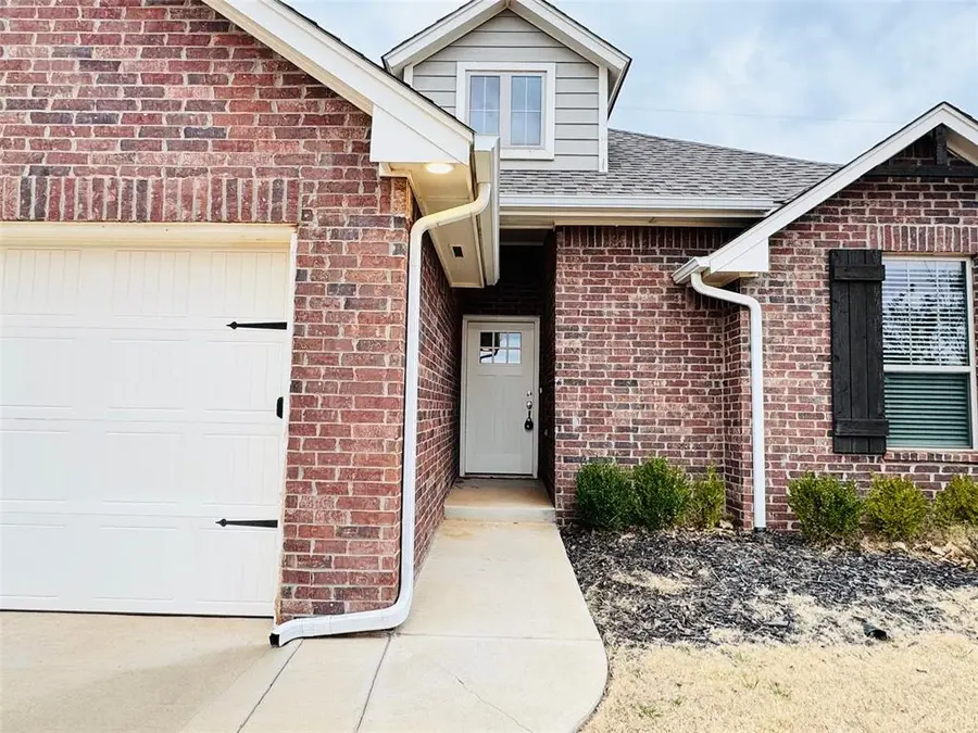 9001 Poppey Place, Yukon, OK 73099 - Image #3