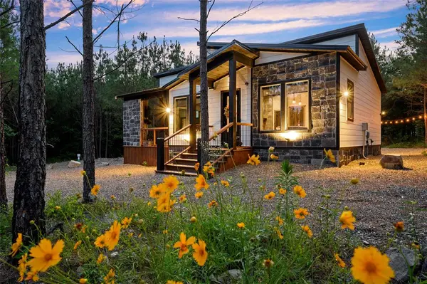 46 Boulder Grove, Broken Bow, OK 74728