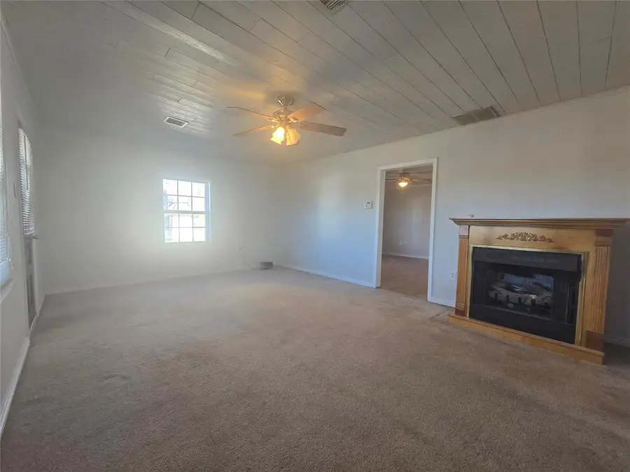 201 S Dixon Avenue, Shawnee, OK 74801 - Image #3