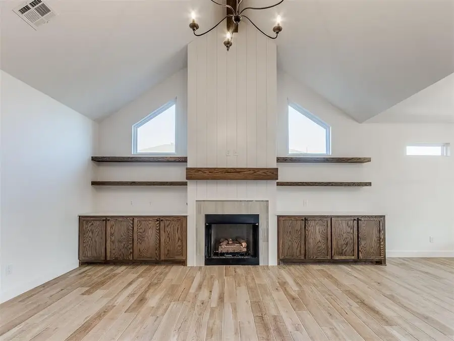 124 W 4th Street, Arcadia, OK 73007 - #3