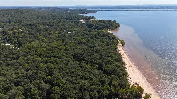 010 Summer Lane, Eufaula, OK 74432