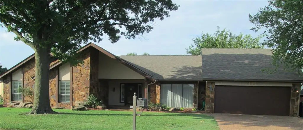 4404 Tamarisk Drive, Oklahoma City, OK 73120 - Image #1