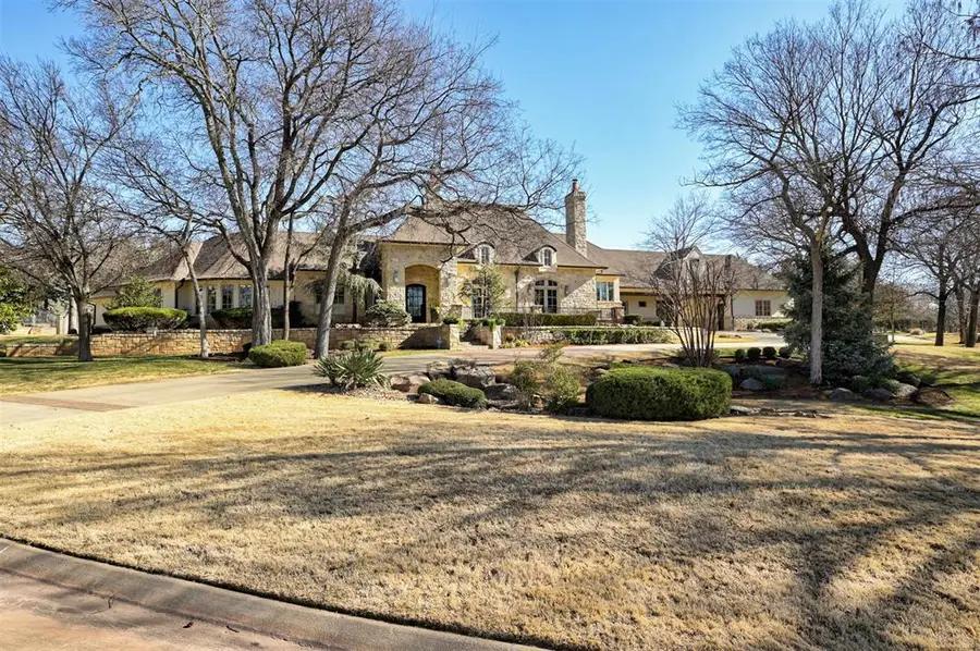 2204 Catalina Drive, Edmond, OK 73013 - #2