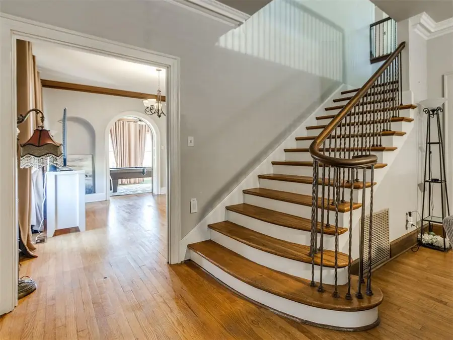 828 S 12th Street, Chickasha, OK 73018 - Image #2