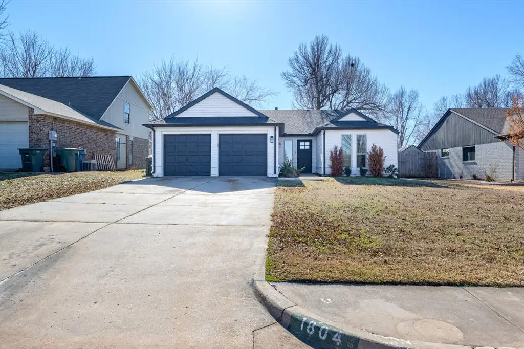 1804 Foxfire Road, Edmond, OK 73003 - Image #1