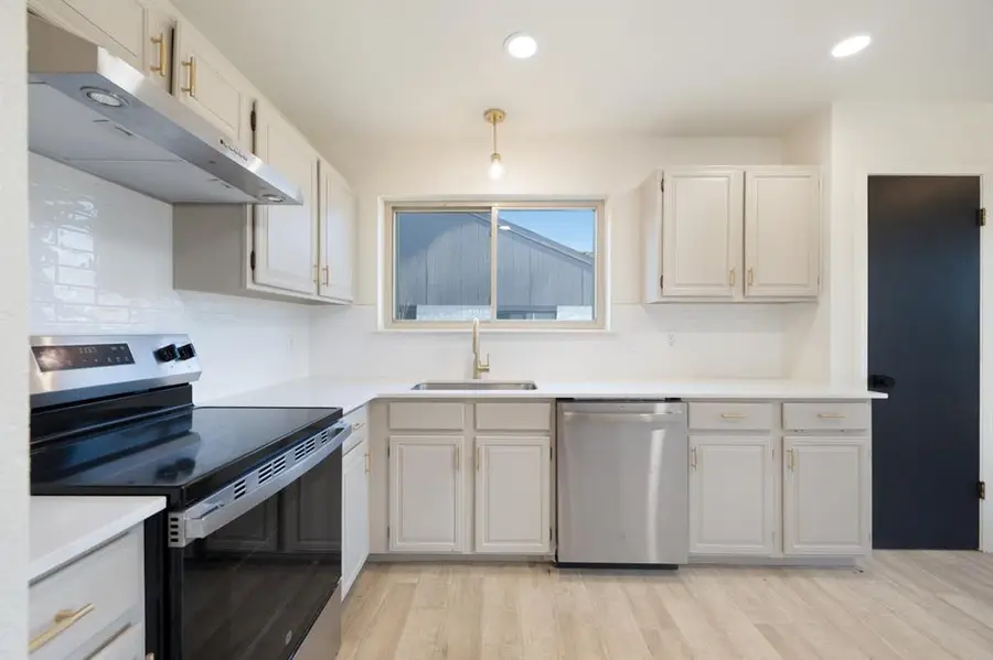 1804 Foxfire Road, Edmond, OK 73003 - Image #2