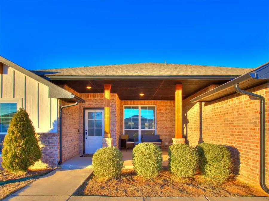 8605 NW 77th Place, Oklahoma City, OK 73132 - Image #2