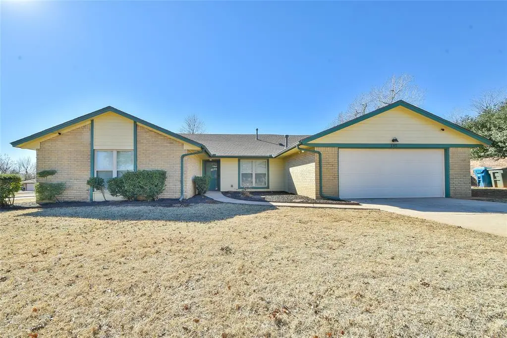 3317 Hunting Hawk Circle, Edmond, OK 73013 - Image #1