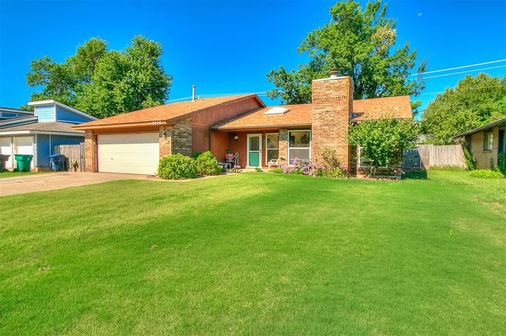 8929 N Eagle Lane, Oklahoma City, OK 73132 - Image #1