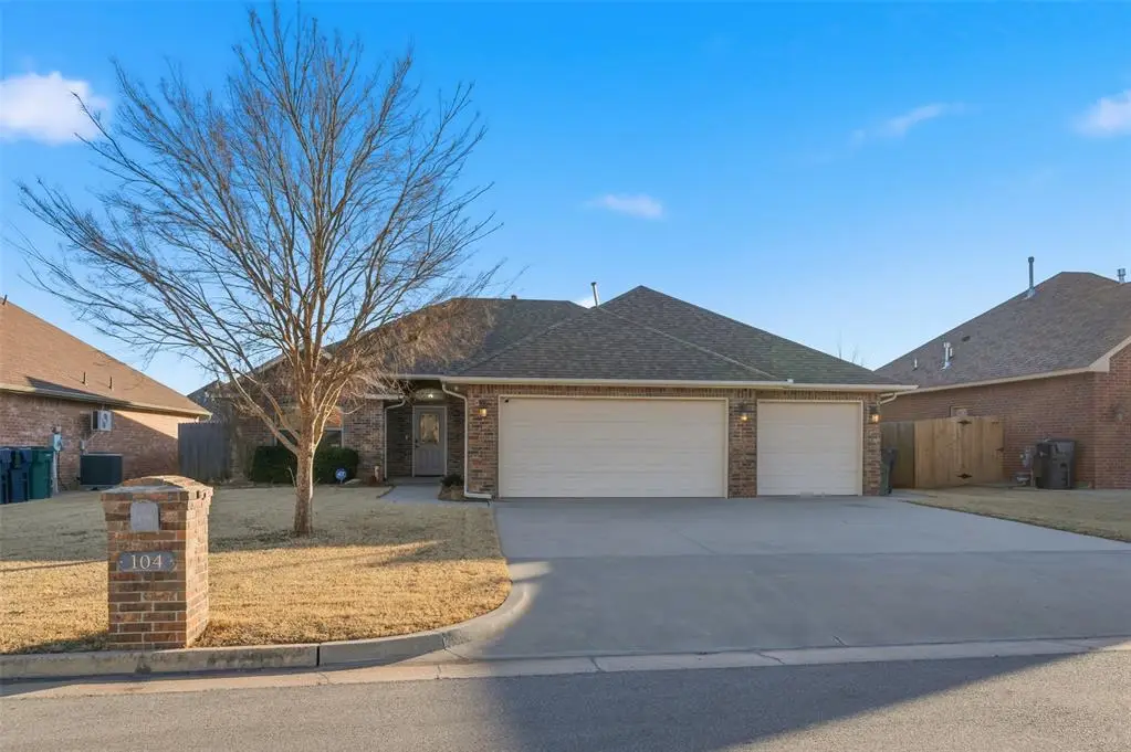 104 Broadway Circle, Oklahoma City, OK 73170 - Image #1