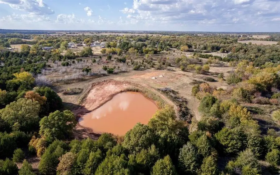 37207 Lake Road, Shawnee, OK 74801 - Image #2