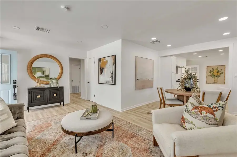 10407 Ridgeview Drive, Oklahoma City, OK 73120 - Image #3