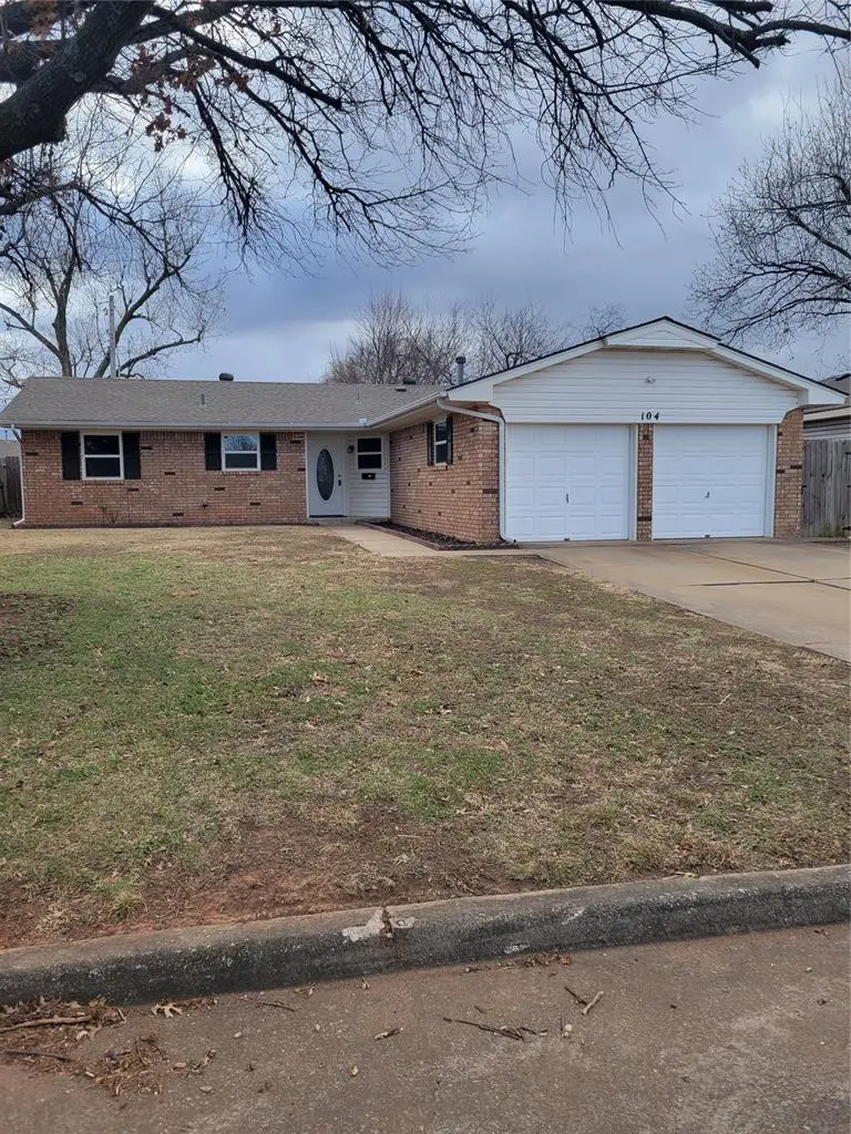 104 Burton Place, Edmond, OK 73013 - Image #1
