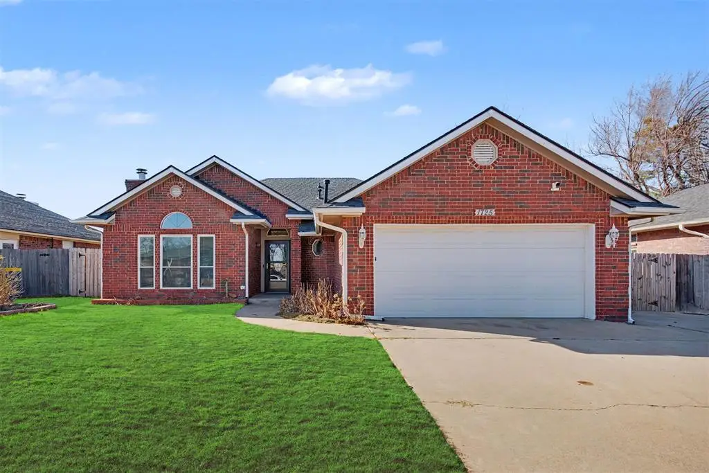 1725 Overland Trail, Choctaw, OK 73020 - Image #1