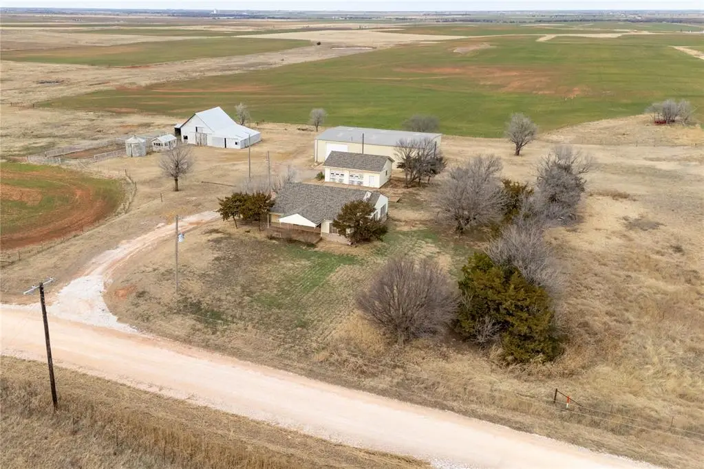 7781 E 760 Road, Kingfisher, OK 73750 - Image #1