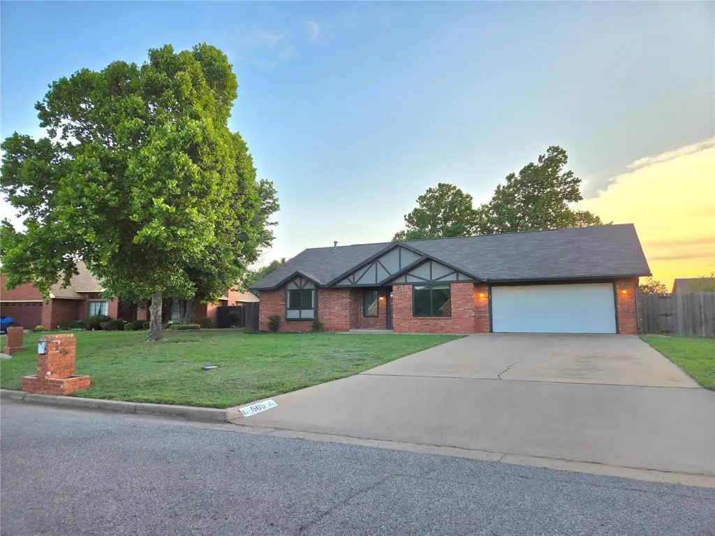 605 Hayes Street, Altus, OK 73521 - Image #1