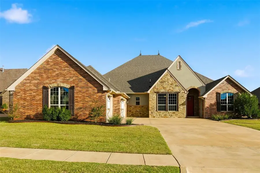 3000 Warwick Place, Edmond, OK 73013 - Image #2