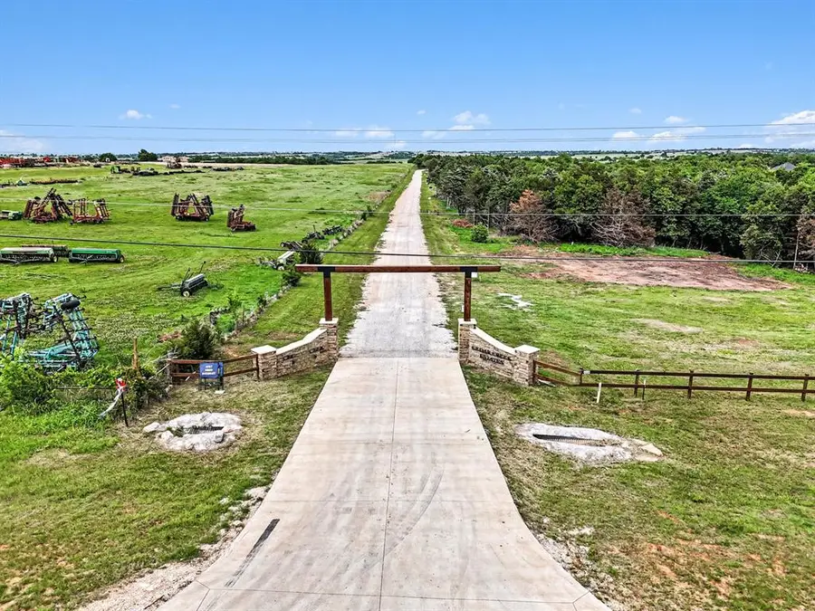 960 Creekside Trail, Guthrie, OK 73044 - #2