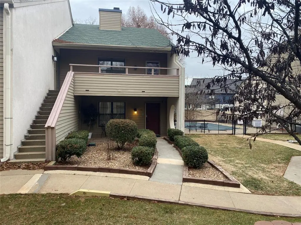 11120 Stratford Drive #205, Oklahoma City, OK 73120 - Image #1