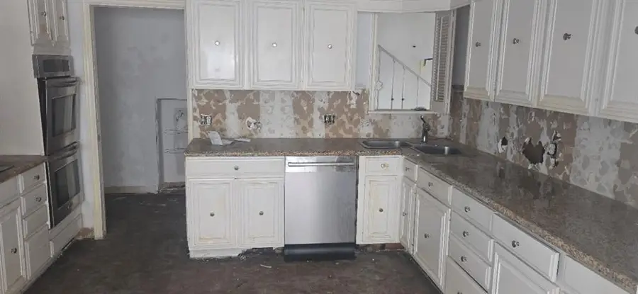 6341 Glenbrook Court, Oklahoma City, OK 73118 - #3