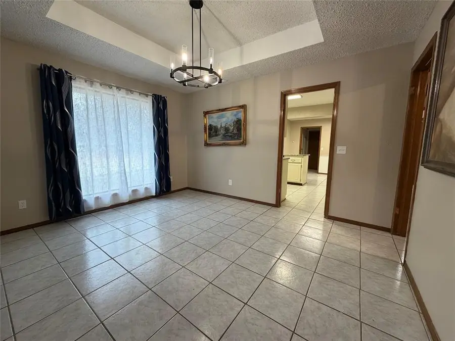 1147 Whippoorwill Nest Street, Choctaw, OK 73020 - Image #3