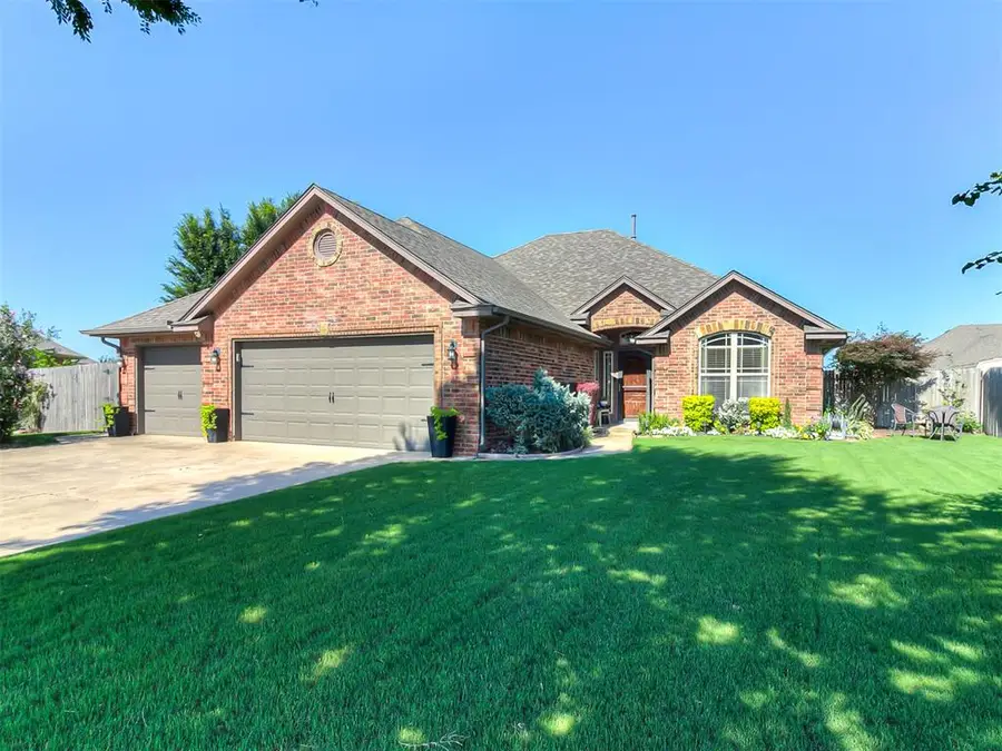 4108 Pascali Court, Yukon, OK 73099 - #3