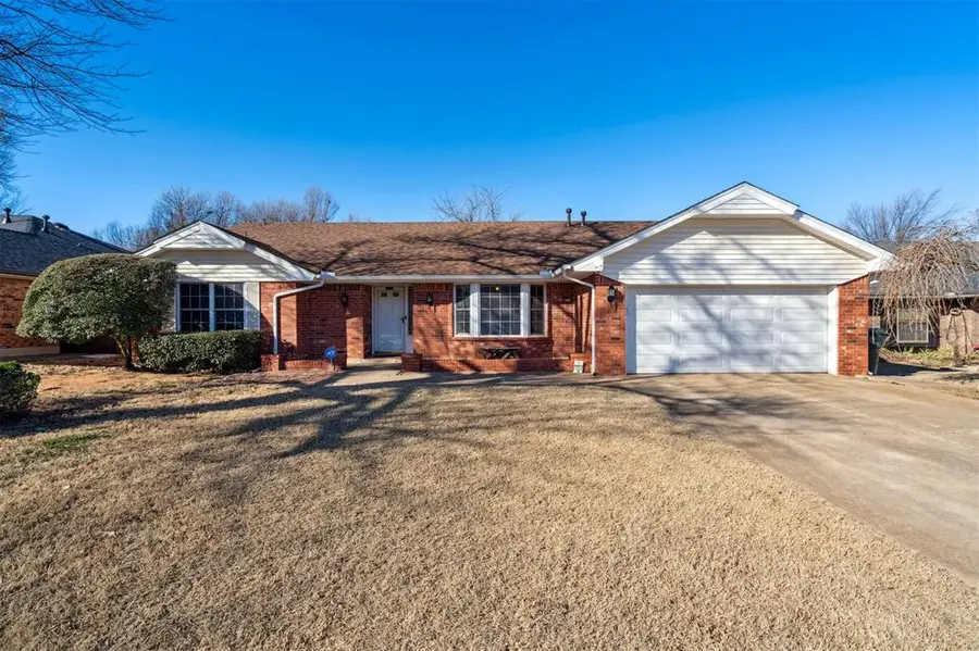 2901 Woodcreek Road, Midwest City, OK 73110 - Image #2