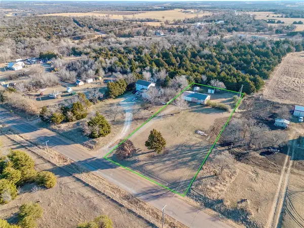 8012 S Douglas Boulevard, Guthrie, OK 73044