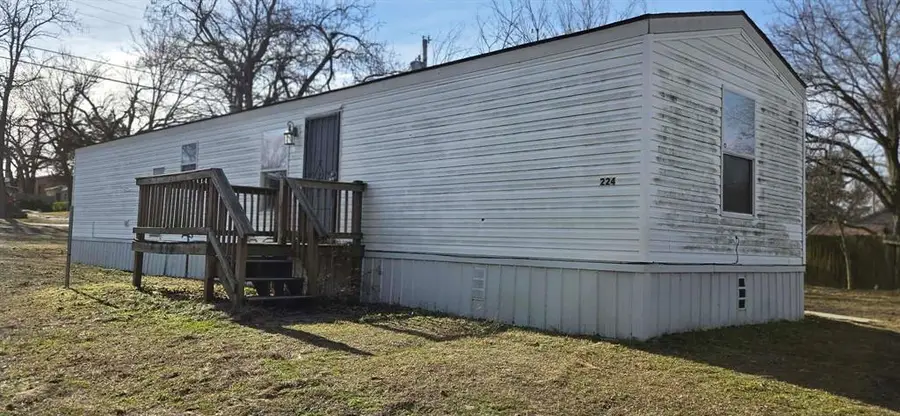 224 W 10th Street, Holdenville, OK 74848 - Image #3