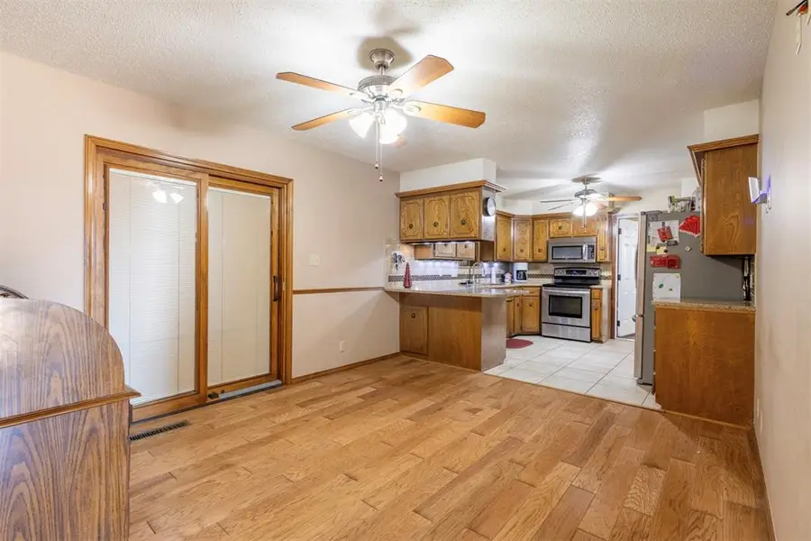 309 Connie Drive, Elk City, OK 73644 - Image #3