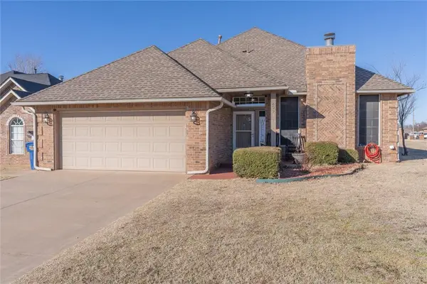 629 E Elder Lane, Mustang, OK 73064