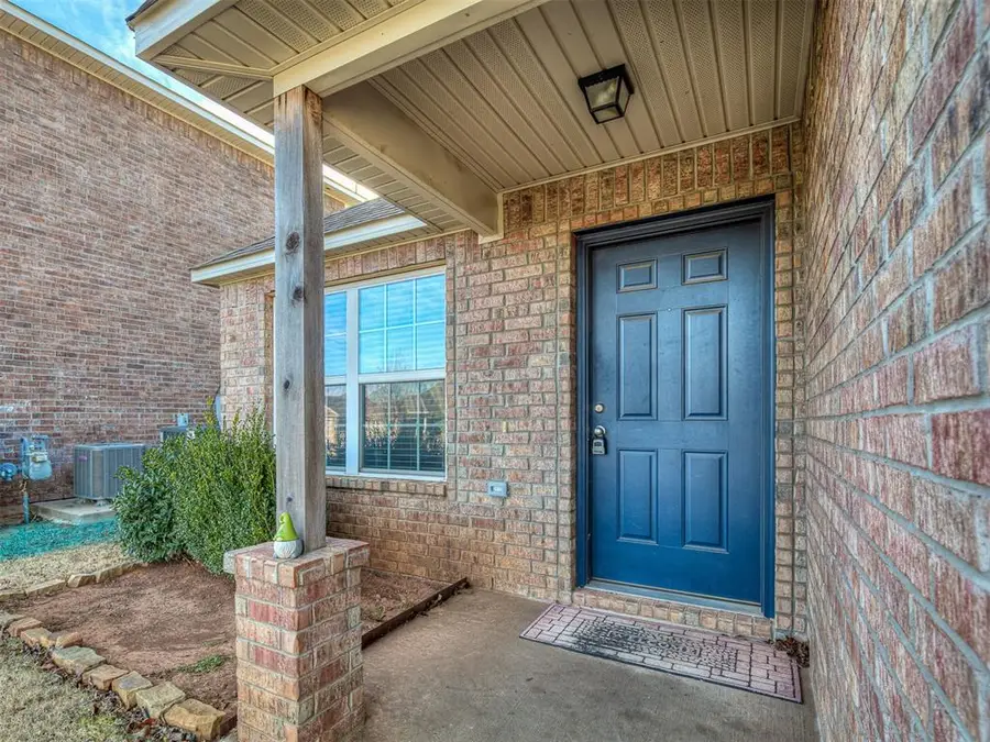 9220 NW 70th Street, Yukon, OK 73099 - Image #3