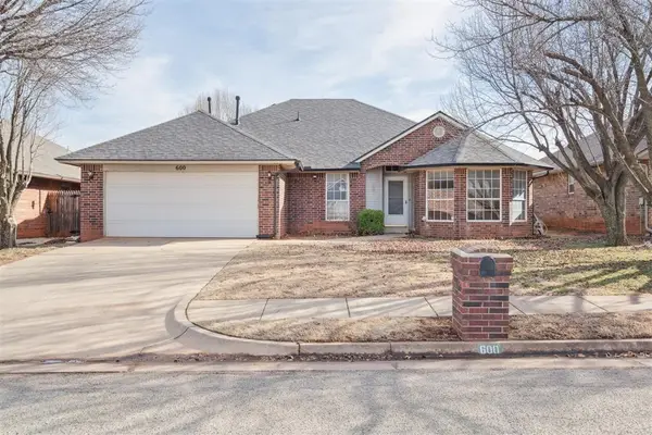 600 Fox Hunt Lane, Edmond, OK 73003