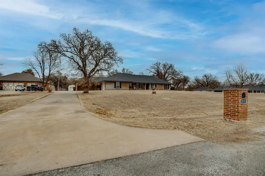 2717 Charleston Road, Edmond, OK 73025 - Image #2