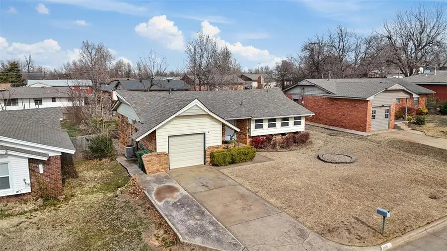 317 Asbill Avenue, Yukon, OK 73099 - Image #2