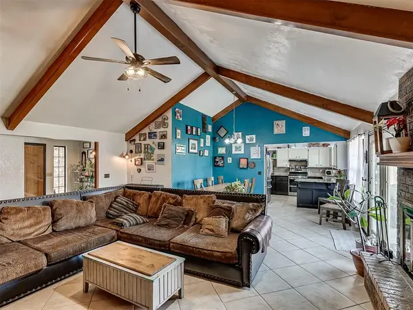 1113 NE 21st Court, Moore, OK 73160