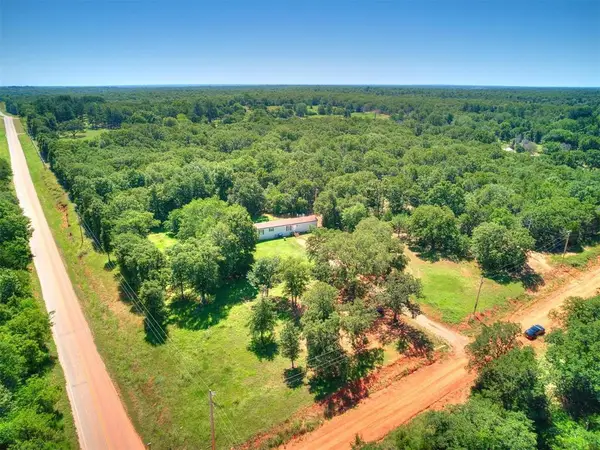 10901 Cherokee Way, Lexington, OK 73051