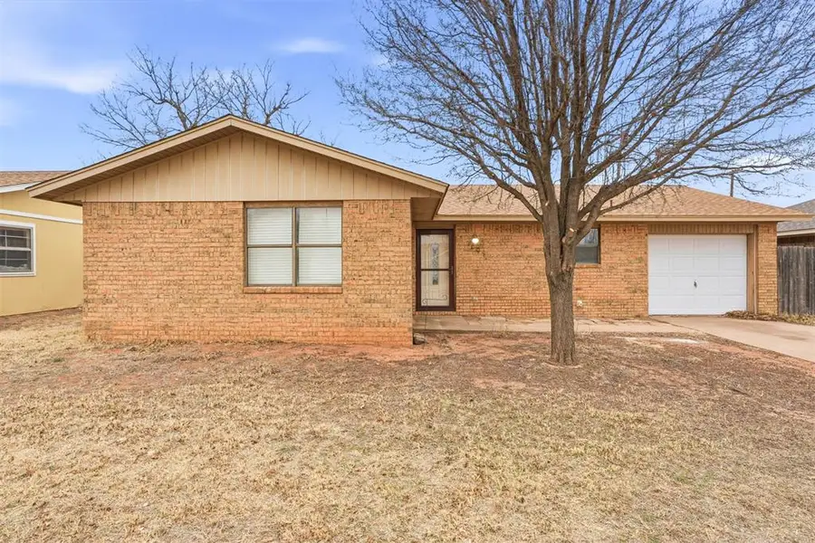 1009 Stewart Street, Altus, OK 73521 - Image #3