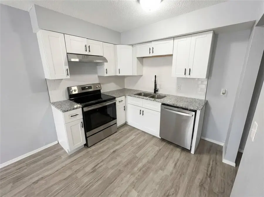 6020 Nw Expressway, Oklahoma City, OK 73132 - Image #2