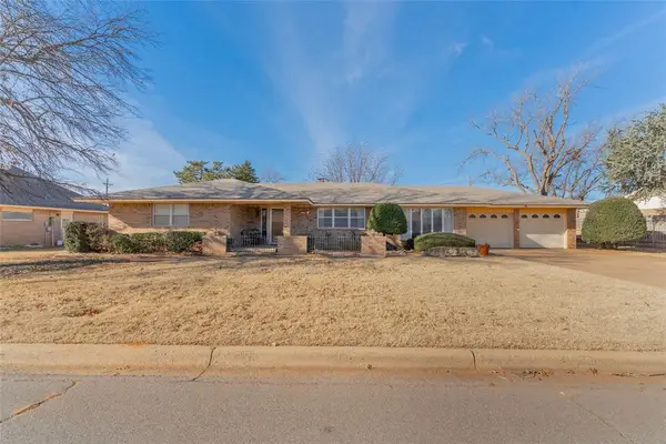 713 Maple Street, Weatherford, OK 73096