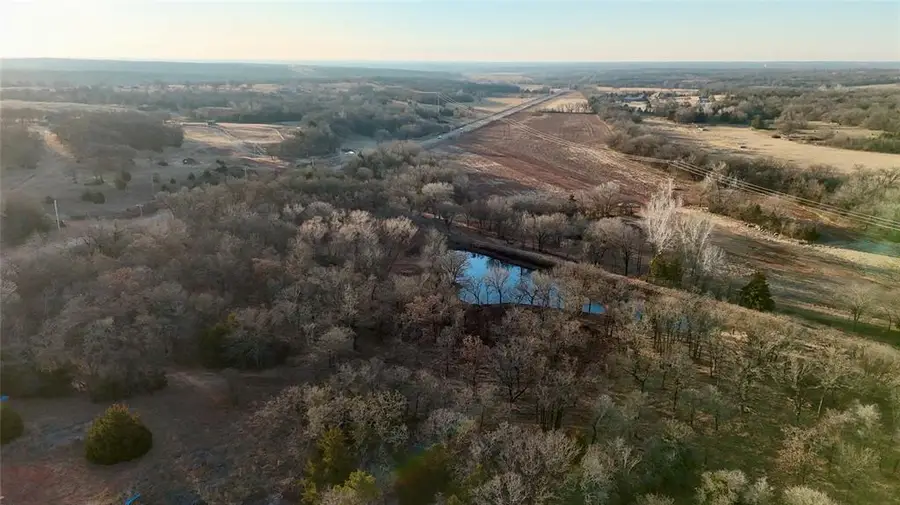 1 N Anderson Road, Arcadia, OK 73007 - Image #2